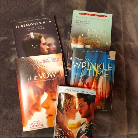 5 Books - Picture 1 of 1